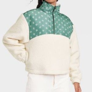 Universal Thread Quarter Zip Sherpa Fleece Size M SOLD OUT EVERYWHERE